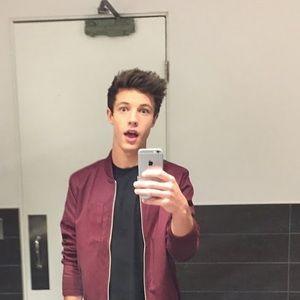 Meet your Posher, Ryan